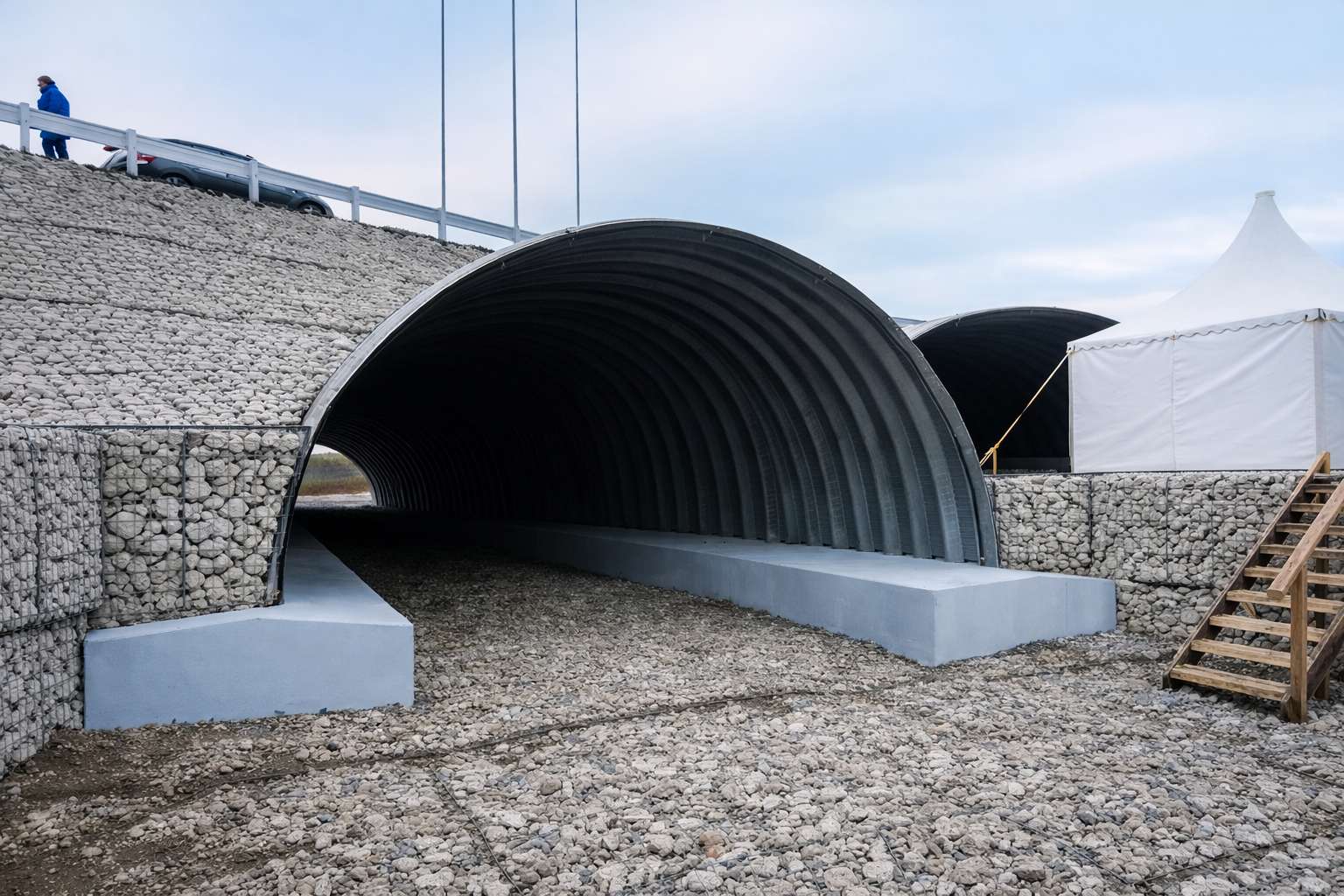 Монтаж арочных гофролистов на объекте в Санкт-Петербурге